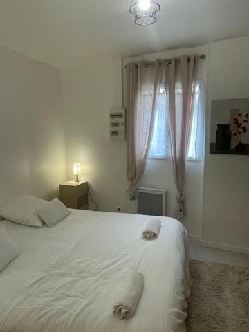 Petite Maison Frepillon Villa Ngoại thất bức ảnh